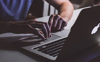 世界杯手机观看-全红婵涉嫌遭受网暴，训练中心报警|运动员|体育|法律|跳水|精神_新浪体育_新浪新闻